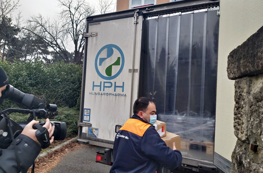 30 háziorvosi praxis ellátottjainak elegendő védőoltás-mennyiség érkezett 