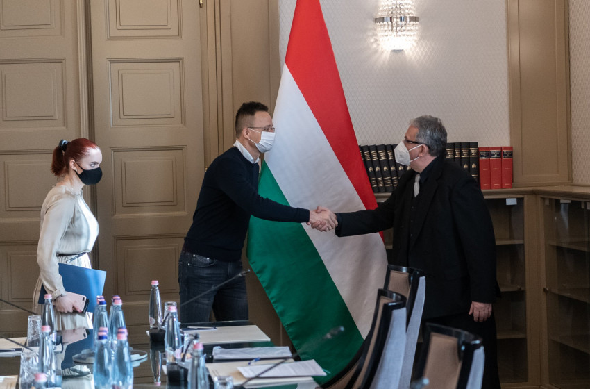 Az osztrák határellenőrzés helyzetét tekintették át a külügyminisztériumban