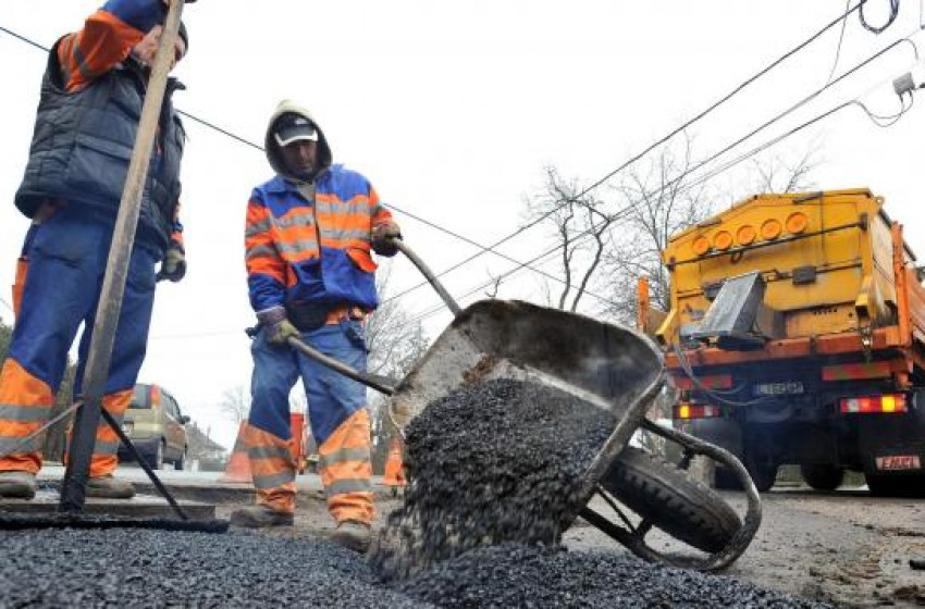 Magyar Közút: idén ezer kilométernyi út felújítása indulhat el