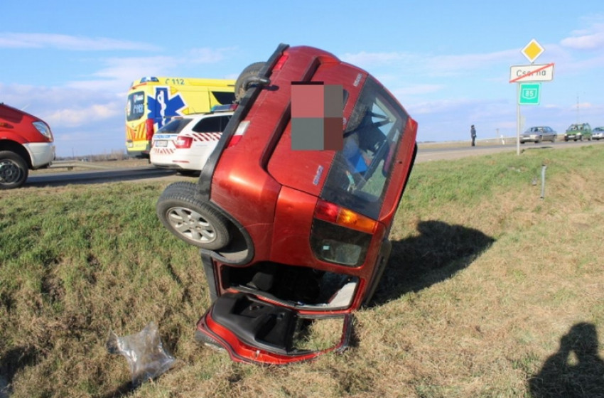 Rosszul lett egy férfi vezetés közben a 85-ös főúton 