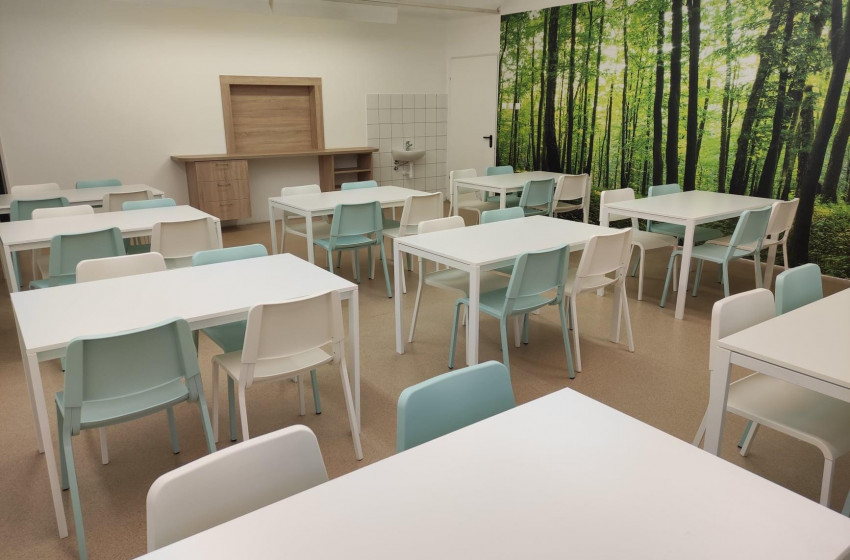 Új tálalókonyhát és étkezőt alakítottak ki a rábatamási iskolában