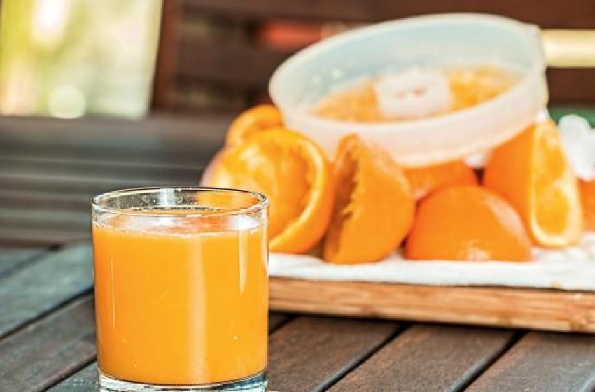 Csaknem felére csökkent az üdítőitalok cukor- és kalóriatartalma Magyarországon