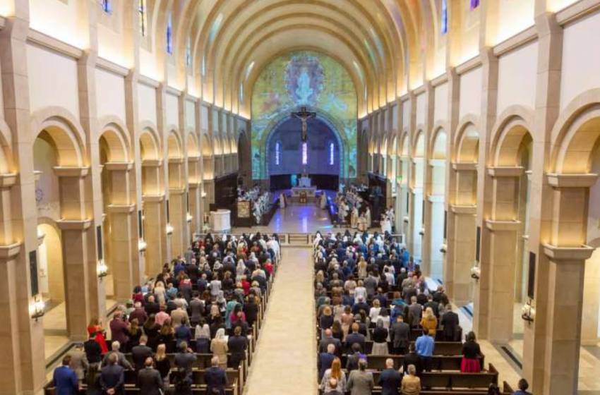 Felszentelték a kaliforniai, csornai alapítású premontrei apátság új templomát