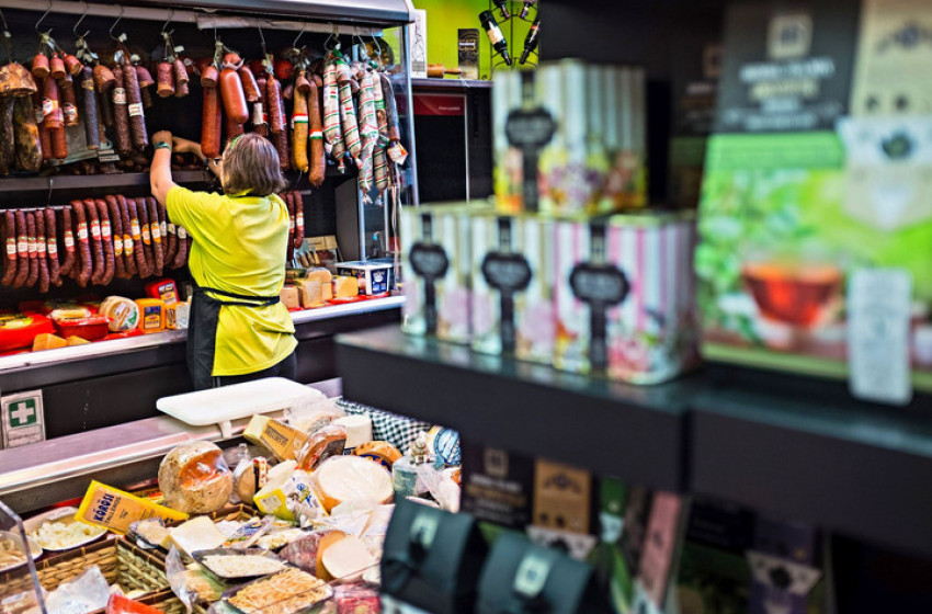 Tovább igényelhető a falusi kisboltok támogatása