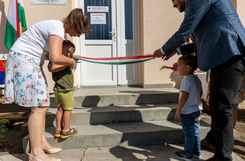 Biztos Kezdet Gyermekház indult Farádon