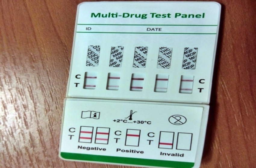 Kábítószergyanús anyagot találtak egy autóban a kapuvári rendőrök 