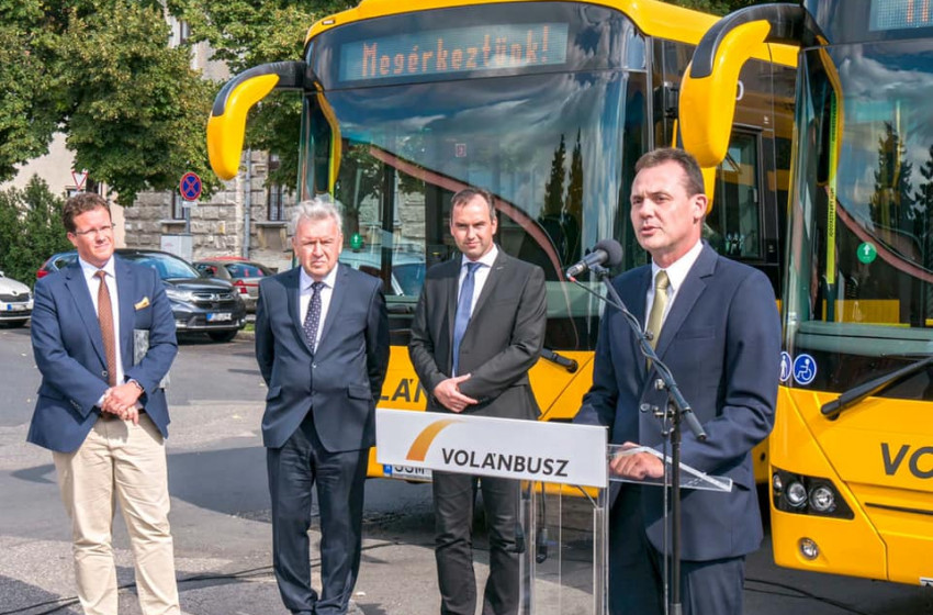 Tizenöt új busz áll forgalomba a megyében