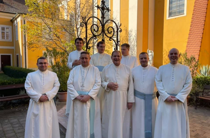 Csornára látogatott Jos Wouters, a Premontrei Rend generális apátja