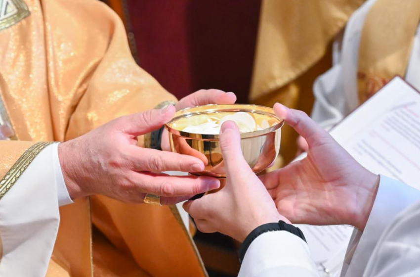 Csornát és Kapuvárt is érintik a személyi változások az egyházmegyében 