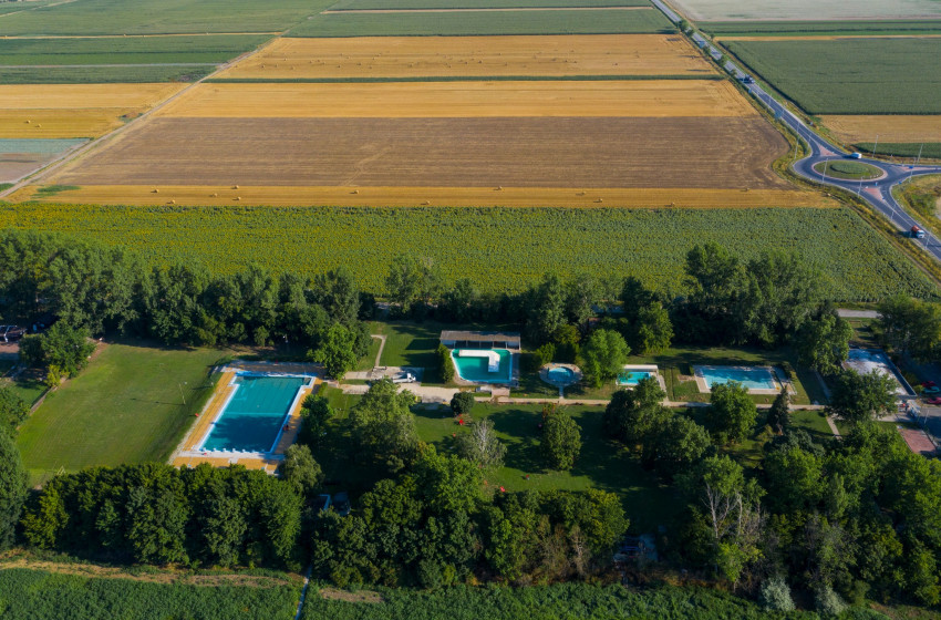Újra elérhető a csobbanó jegy a Csornai Termálfürdőben