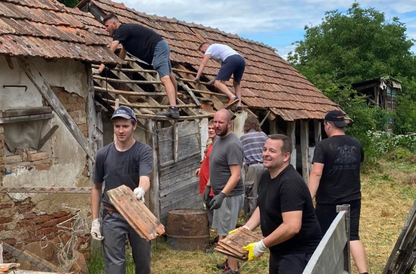 Társadalmi munkában a táncosok és táncos hozzátartozók