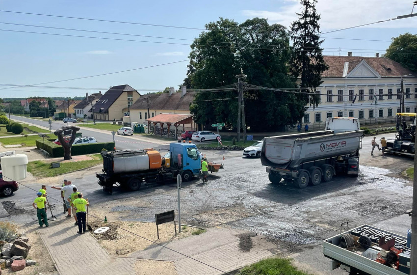 Aszfaltozás miatt átmenetileg útzár van Szanyban