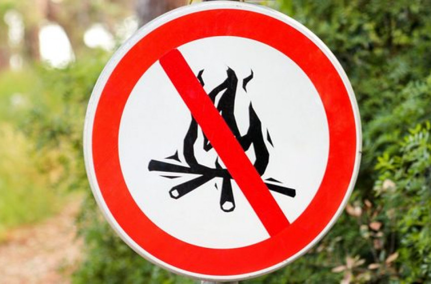 Holnaptól már az egész országra kiterjed a tűzgyújtási tilalom