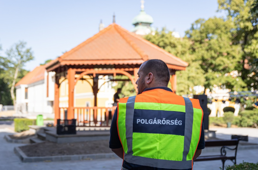 „Polgárőrnek lenni önként vállalt kötelesség. A jutalom a biztonság érzése.” – beszélgetés Csorna város polgárőrségének esetleges megszűnéséről.