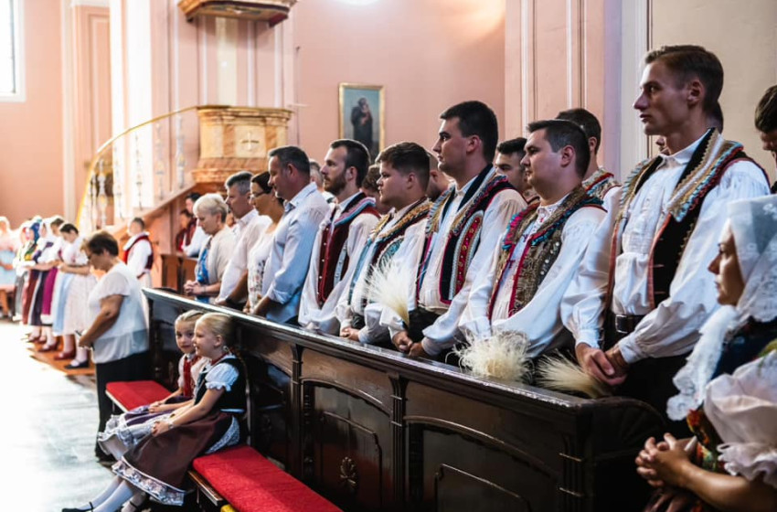 Szent Anna-napi hagyományőrző népviseletes búcsúi szentmise Kapuváron