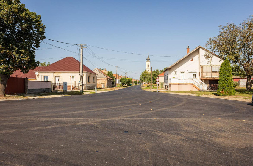 Bágyogszováti útfelújítás: gyorsan és hatékonyan halad a munka