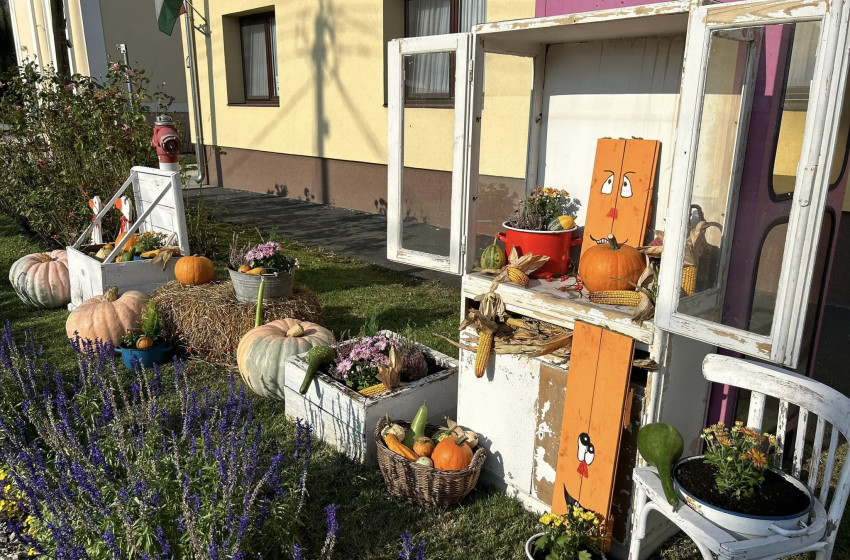 Őszi díszbe öltözött Acsalag