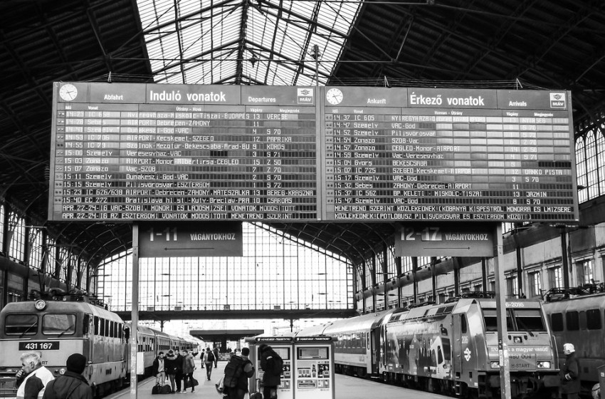 Borzalom: halálra gázolt egy biciklist az egyik Nyugati pályaudvarról induló vonat