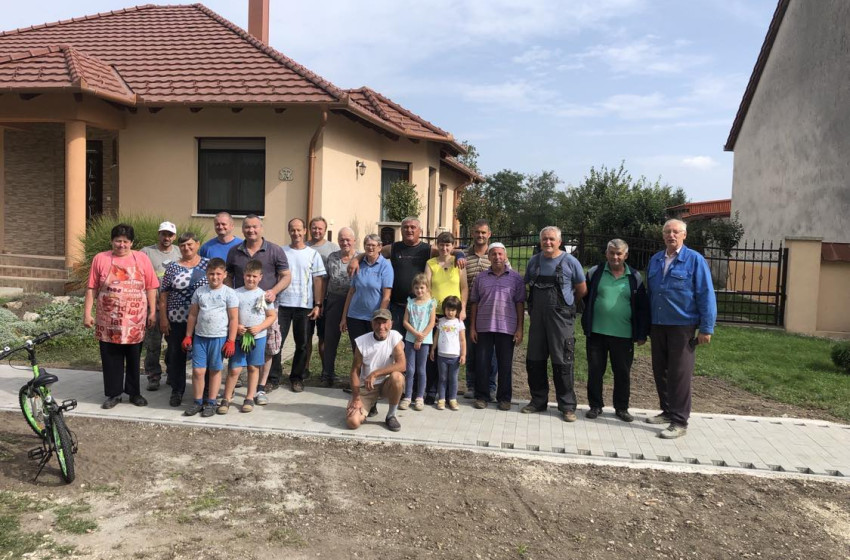 Elkészült Rábatamásiban az Ady Endre utca járdafelújítás első szakasza