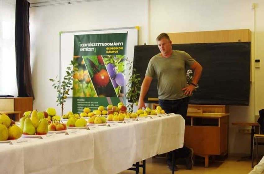 Kertbarátok találkozója: Dr. Varga Jenő előadásával és mézkóstolóval Kapuváron