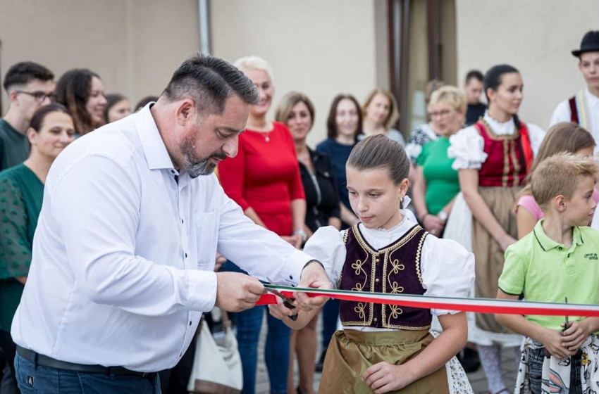 Megújult a Művelődési Ház Vitnyéden 