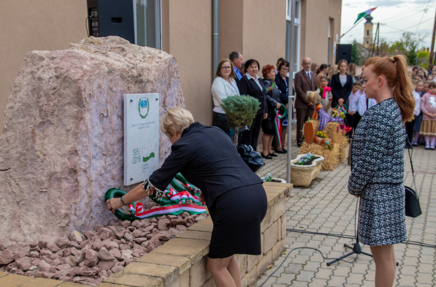 Október 23-i megemlékezés Bágyogszováton