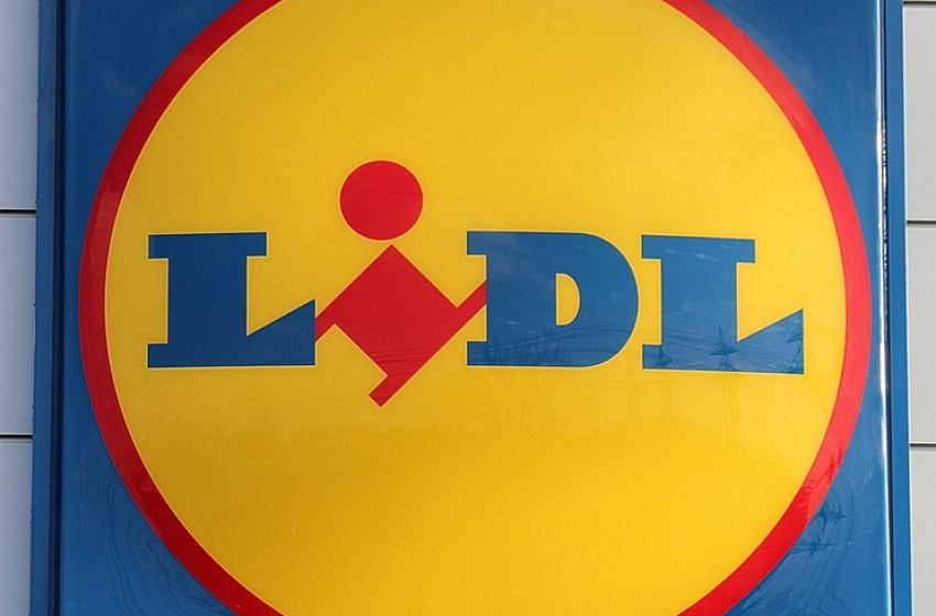 Óriási, mindenkit érintő változás jön a Lidl hazai üzleteiben