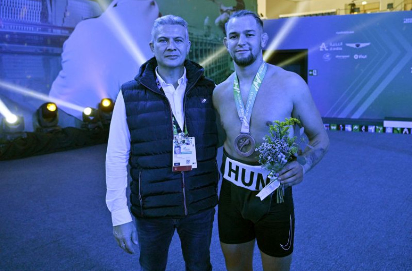 Bronzérmes lett Buzás Patrik a szumósok 85 kilós kategóriájában Rijádban 