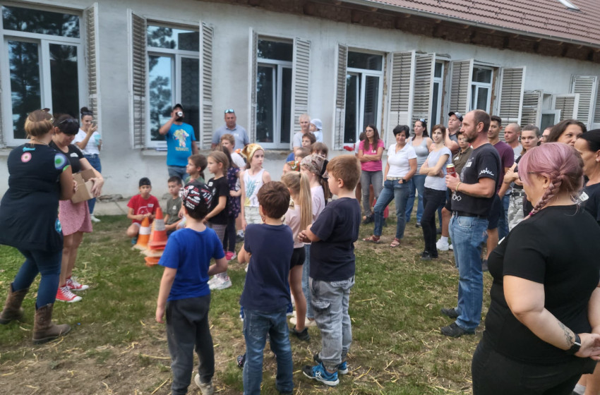 Családi délutánokat szerveztek a Barsis tanárok és szülők 