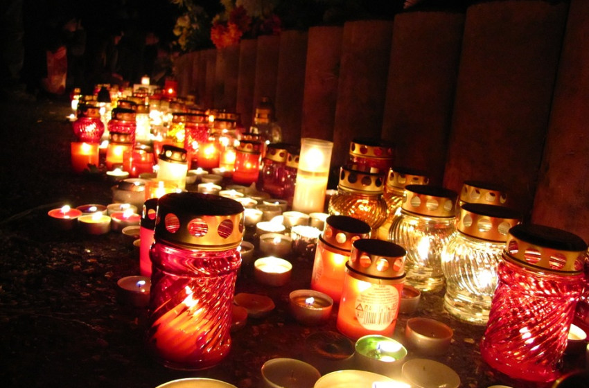  Teljen biztonságban a megemlékezés