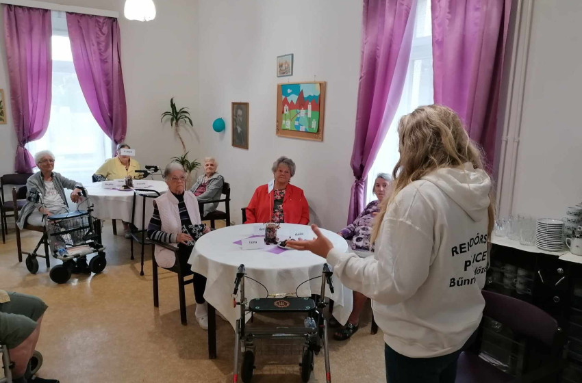 A Soproni Rendőrkapitányság az idősek biztonságáért indított egy új programsorozatot