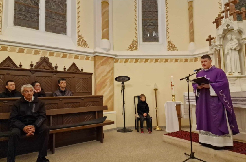 Halottak napja Kapuváron