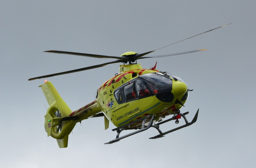 Rosszul lett egy első osztályos kisgyerek a fertőszentmiklósi általános iskolában, mentőhelikopter vitte kórházba