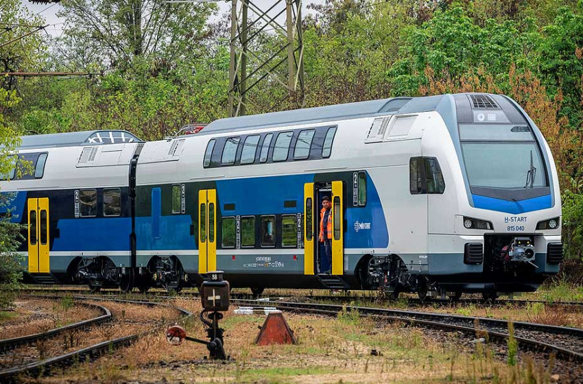 Elgázolt egy embert a Nyugati pályaudvarra tartó vonat!