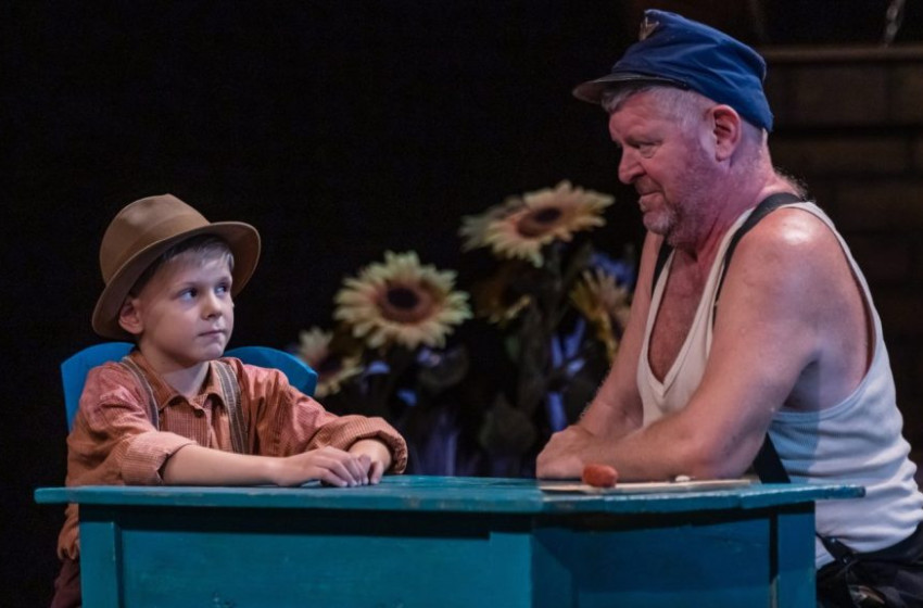 Súlyosan megsérült előadás közben Besenczi Árpád