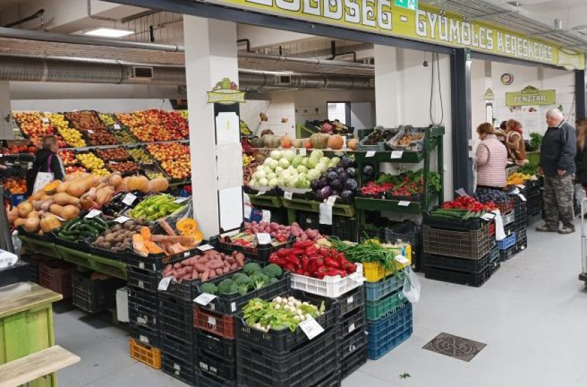 Győri lett az ország legszebb piaci standja