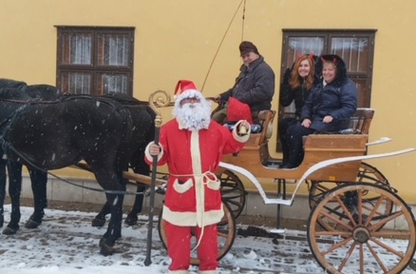 Kapuváron is útra indult a Mikulás