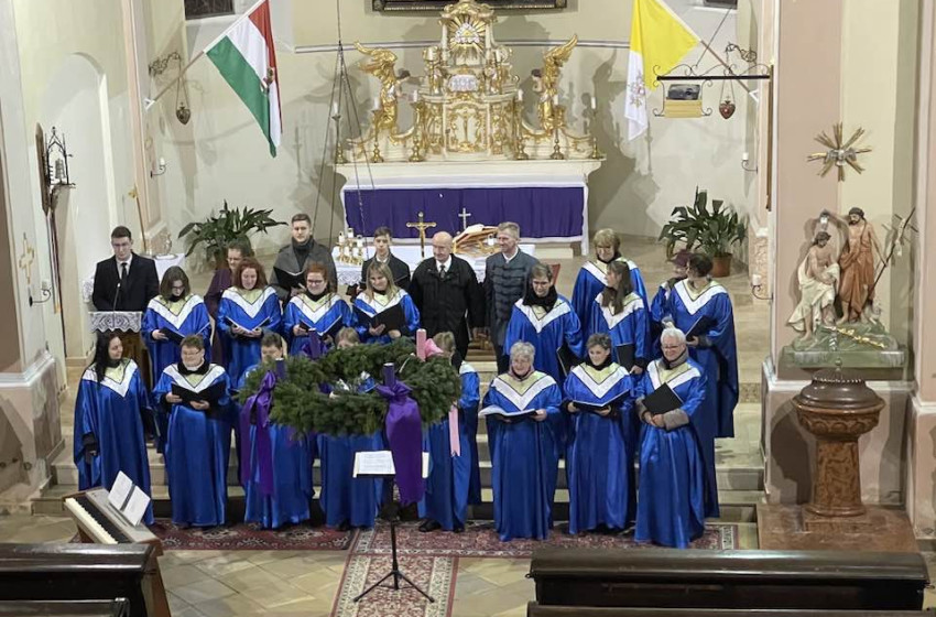 Adventi koncert a szanyi templomban