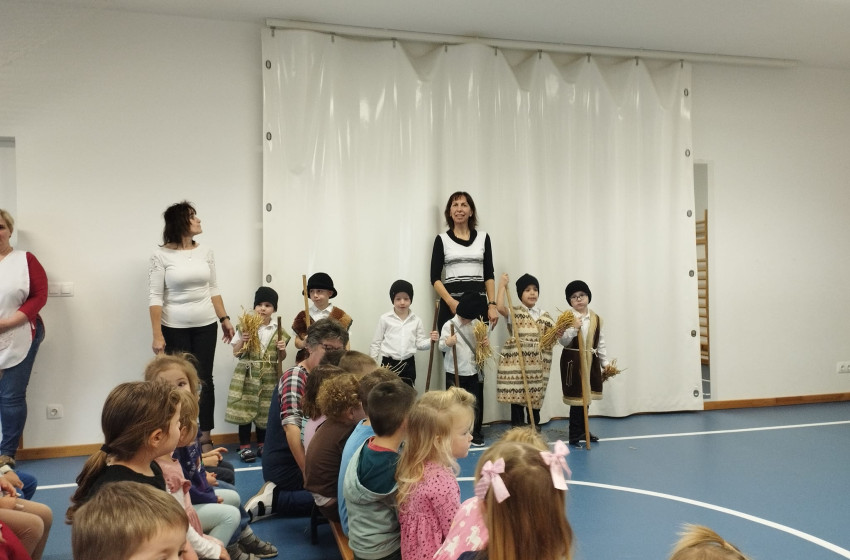 Luca-napi néphagyományokat elevenítettek fel a kapuvári óvodások