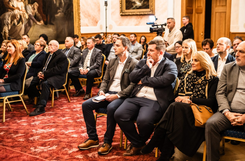 Sikerek ünnepe az apátságban