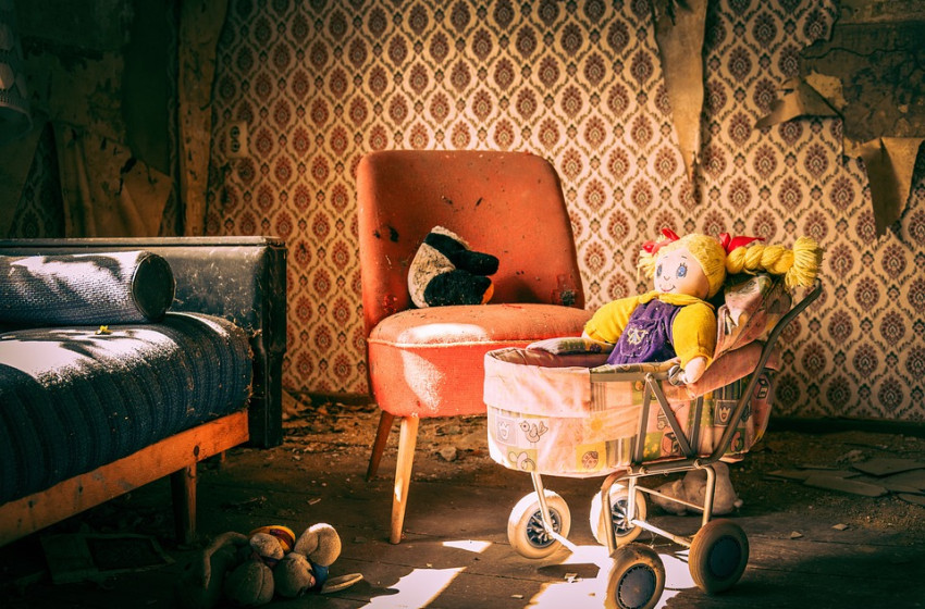 Elhagytak egy újszülött csecsemőt egy budapesti kisboltban