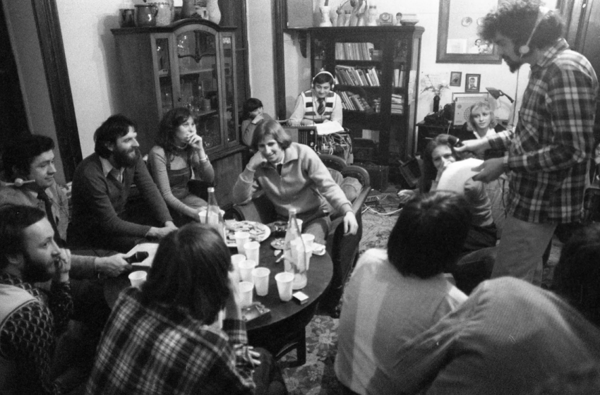 11 retró étel, amelyek elengedhetetlenek voltak a szilveszteri asztalon a 80-as, 90-es években