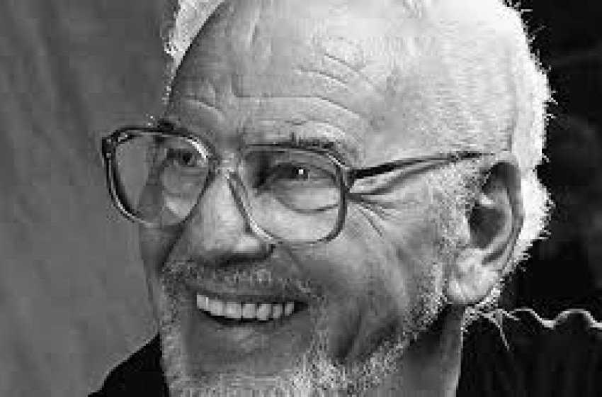 Szívrohamot kapott egy előadásán Müller Péter, rövid időre visszavonul