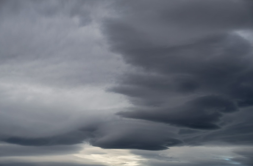 70-90 km/órás széllökésekre kell készülni
