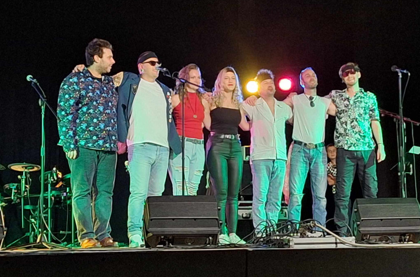 Repülj vissza a '80-as évekbe az Eliassal!