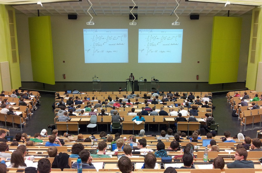 Megjelent a Felsőoktatási felvételi tájékoztató kiegészítése