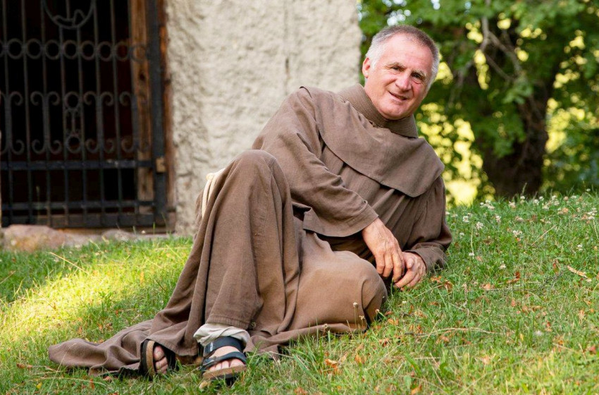 Élőben közvetítjük Böjte Csaba testvér szentmiséjét hamvazószerdán Egyedről