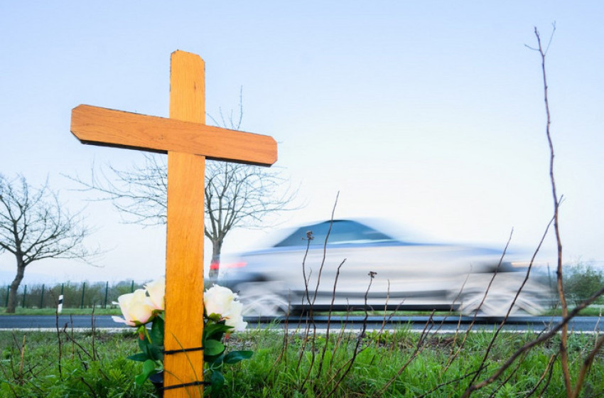 Meghalt egy ember az M1-esen Lébénynél történt balesetben
