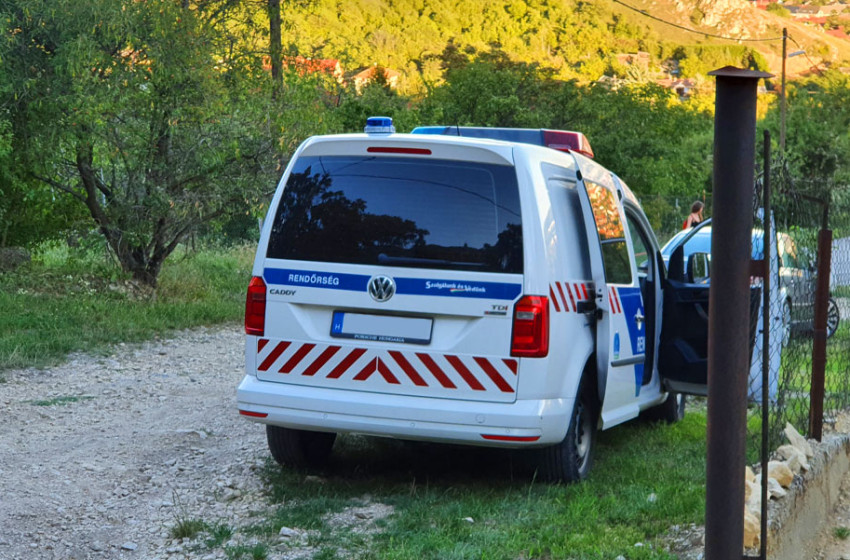 Pokoli körülmények közt élt három gyerek egy Győr-Moson-Sopron vármegyei faluban