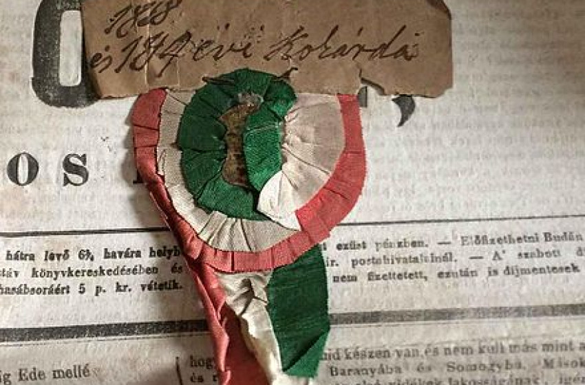 Nemzetünk jelképe a szívünk felett viselt kokárda